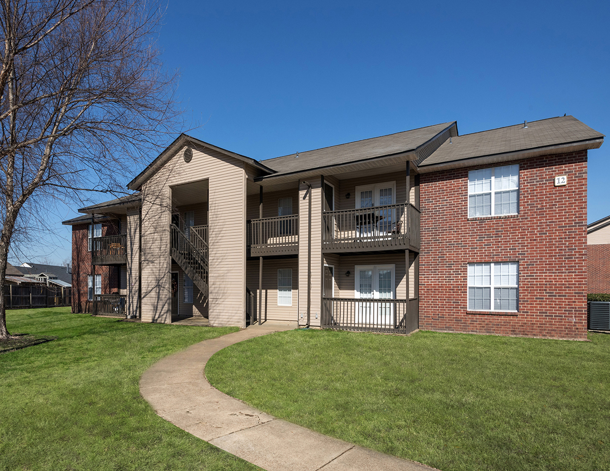 The Waverly The Multifamily Advisory Group at Cushman & Wakefield